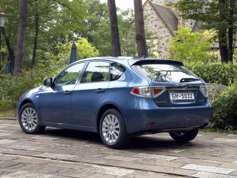  Subaru Impreza Hatchback 2007 года  (фото 2 из 5)